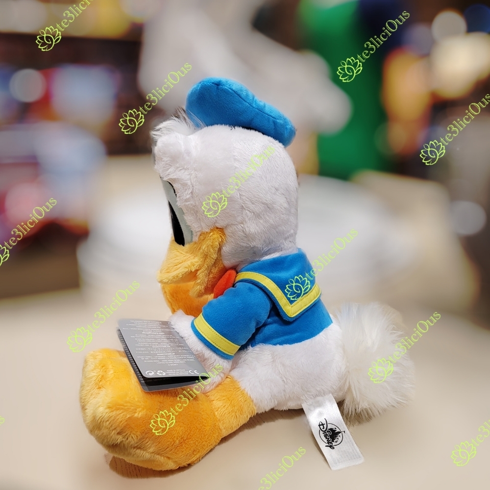 DISNEY PARKS DONALD DUCK BIG FEET PLUSH - Picture 5 of 7